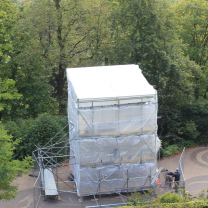 Image showing Birdseye view of the scaffold around the Pinnacle